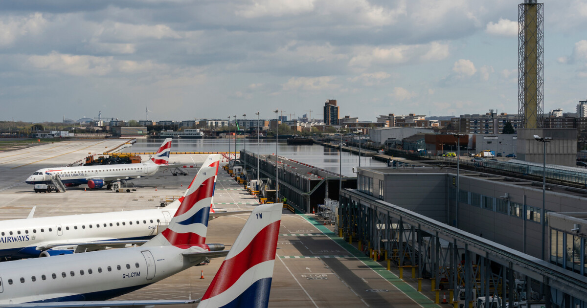 V Aeroportu Londona Zʼyavilasya Virtualna Dispetcherska Vezha Video Dsnews Ua