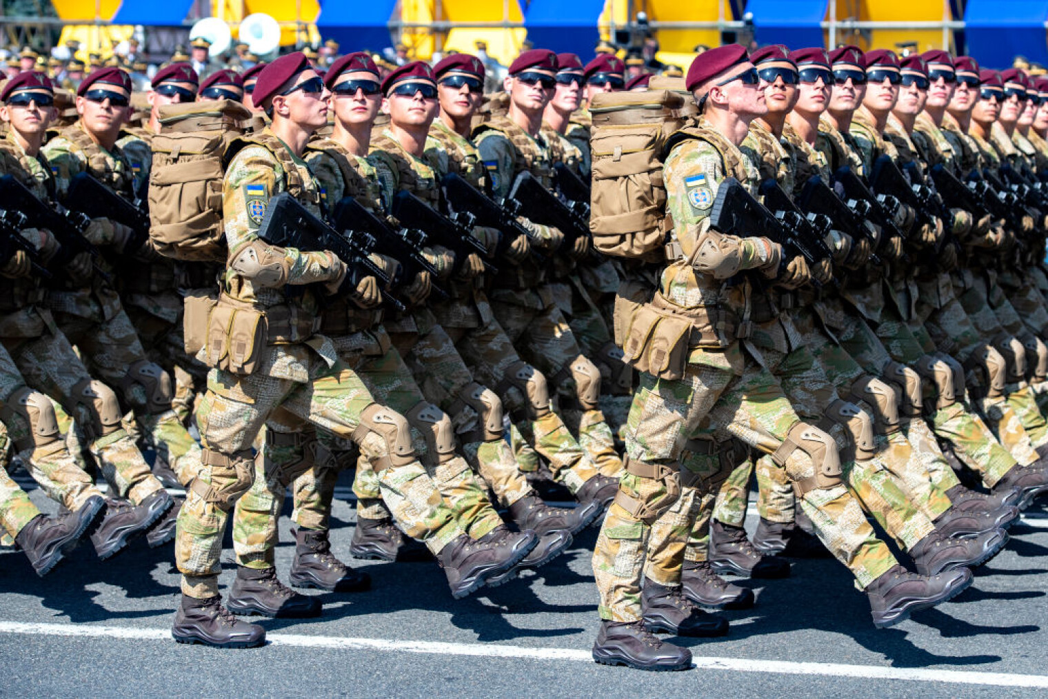 Какие войска украины. Вооруженные силы Украины. Армия Украины армии Европы. Европейские войска на Украине. Армия Украины 2000.