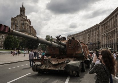 Парад знищеної російської техніки на Хрещатику