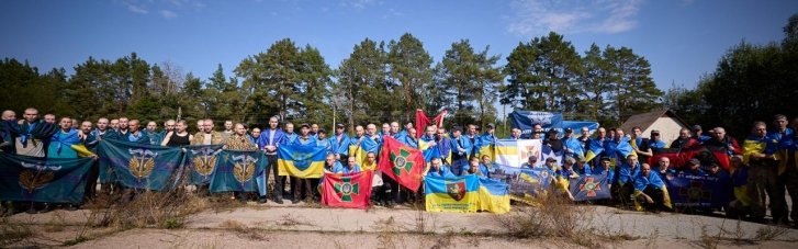 Черговий обмін: додому повернулися 103 військовополонених (ФОТО)