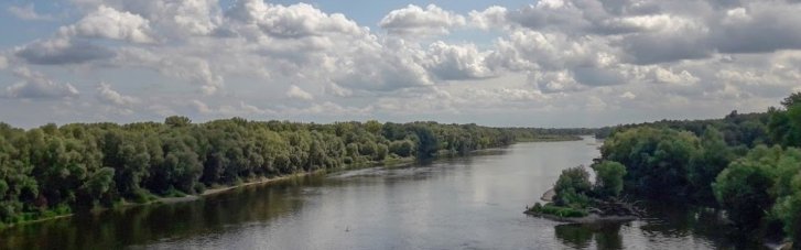 Якість води у Десні різко погіршилася: що відомо