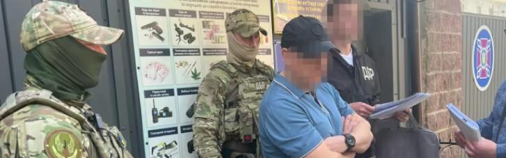 Колишнього одеського військкома після сплати застави повторно затримали на виході з СІЗО (ФОТО)