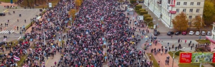 Народний ультиматум у Білорусі: силовики Лукашенка затримали майже 300 осіб