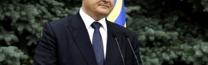 Порошенко пообещал внести проект изменений в Конституцию до конца дня