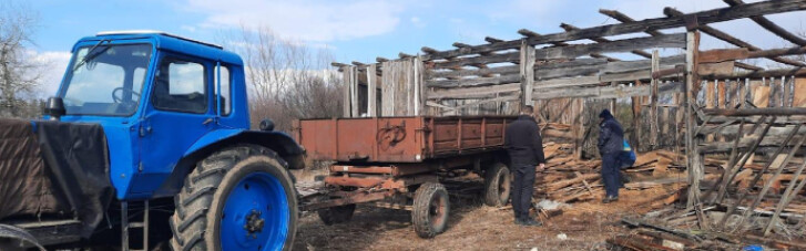 На Луганщині чоловік підірвався на вибухівці, поліція підозрює теракт (ФОТО)