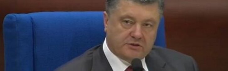 Порошенко: Без повернення Криму нормалізація відносин з Росією неможлива