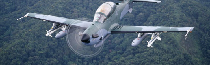 Зеленський зацікавився і хоче закупити у Бразилії штурмовики Super Tucano