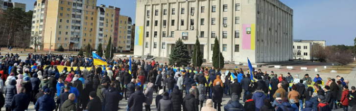 Киевщина: Мэр Славутича подтвердил оккупацию города войсками РФ (ВИДЕО)