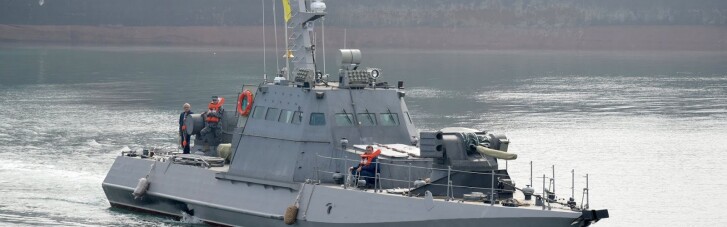 Інцидент в Азовському морі: українські моряки попередили росіян про готовність відкрити вогонь