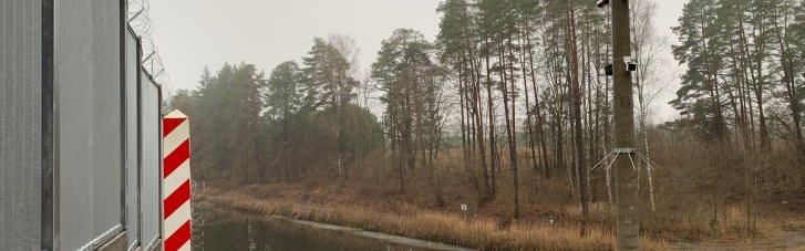 Польща завершила облаштування стіни на кордоні з Білоруссю (ФОТО)