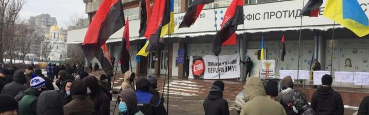 Активісти вимагали від Мін'юсту не допустити захоплення ринку "Столичний" людьми "Юри Єнакіївського"