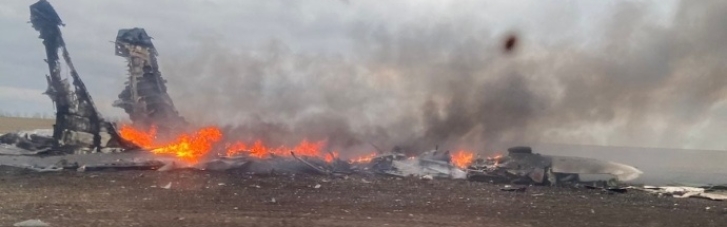 Під Миколаєвом збили ще один літак РФ: в полоні пілот і чотири розвідники (ФОТО, ВІДЕО)