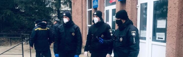 Поліція порушила кримінальну справу за фактом пожежі в лікарні Чернівців