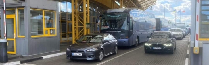 У Львові затримали чоловіка, який переправляв військовозобов'язаних через кордон за $12 тис