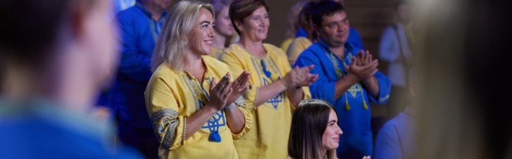 Зеленський з дружиною провели українських паралімпійців в Токіо