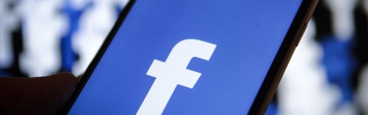 Facebook вибачилася за новий збій своїх додатків