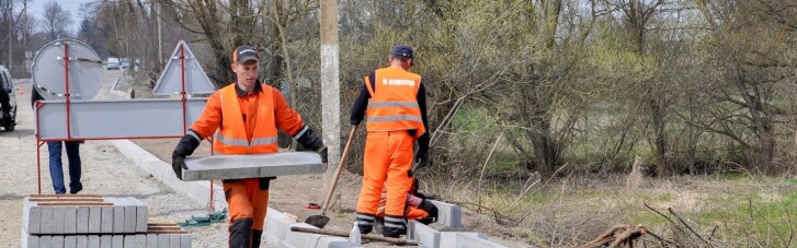 "Большая стройка" Зеленского обновит до европейского уровня 250 км дорог на Житомирщине