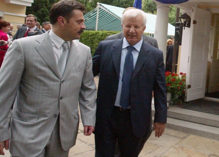 Председатель Верховной Рады Украины Александр Мороз и президент ГП "НАЭК" Энергоатом'Андрей Деркач, 2007 год