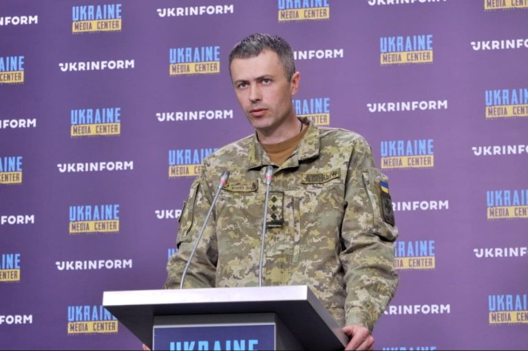 Мужчин, которые будут покидать Украину, заставят показывать военно-учетный документ на границе, — ГНСУ