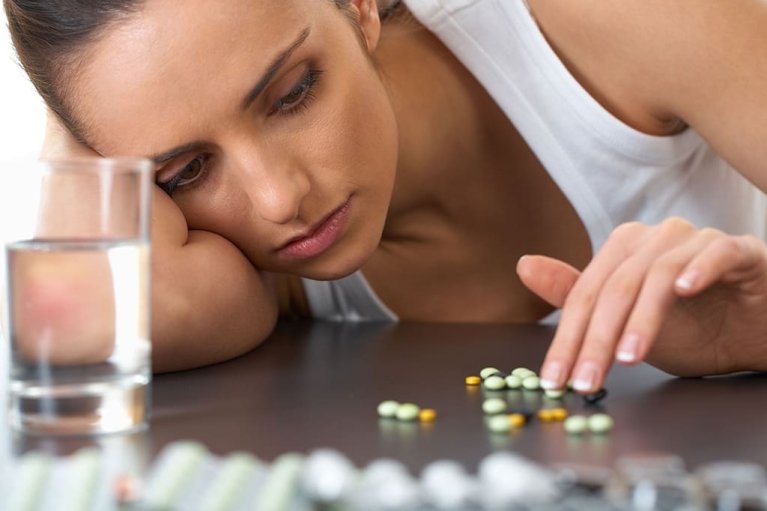 Антидерпрессанты в Украине стали выписывать в 2.6 раза чаще: больше всего – для людей моложе 40
