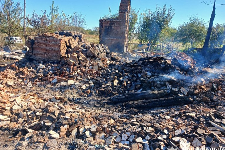 Росіяни обстріляли Чернігівщину: єсуттєві пошкодження й поранені