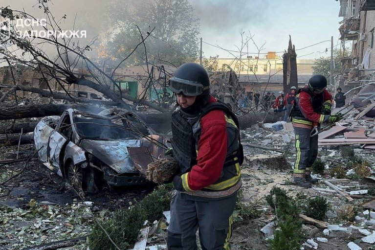 На рассвете враг совершил одну из самых массовых атак на Запорожье: первые подробности и фото