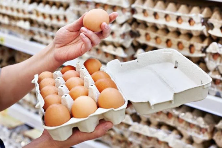 ЕС возобновил пошлины на яйца и сахар из Украины