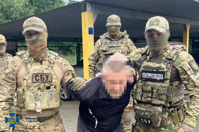 СБУ задержала агента ФСБ, готовившего теракты против военных ТЦК