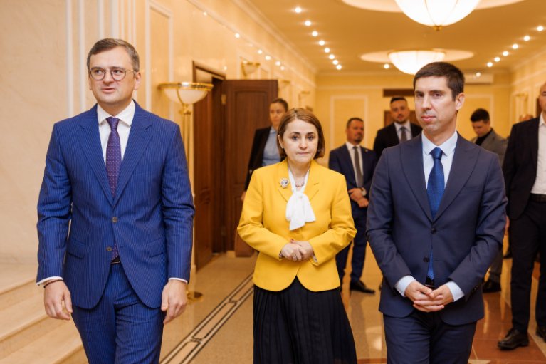 Використовуючи український газ: Молдова готова розмістити у себе виробництво електроенергії для України