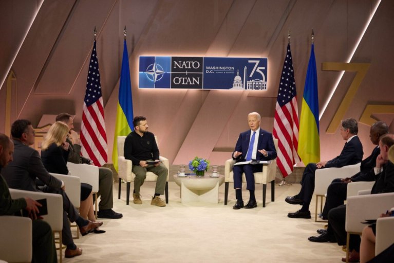 "Точно когда-нибудь". Что Украина получила от НАТО взамен приглашения в Альянс