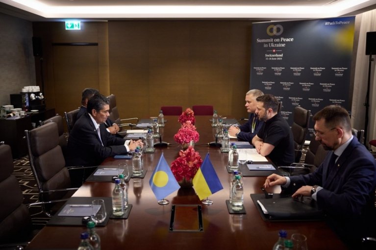 Украина и Палау установили дипломатические отношения