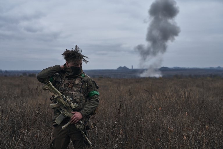 Сили оборони ліквідували 1560 російських окупантів та 15 танків за добу, — Генштаб