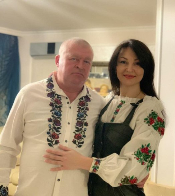 Людмила очеретная с мужем фото свадьба последние новости